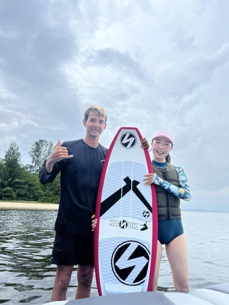 KANUK Boards SG DREAMWAKE Academy