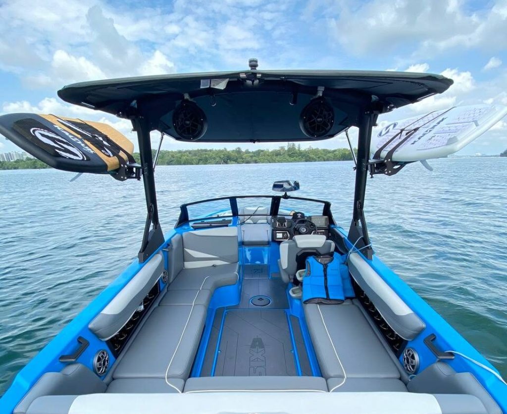 Wakesurf Price in Singapore Bookings DREAMWAKE Academy